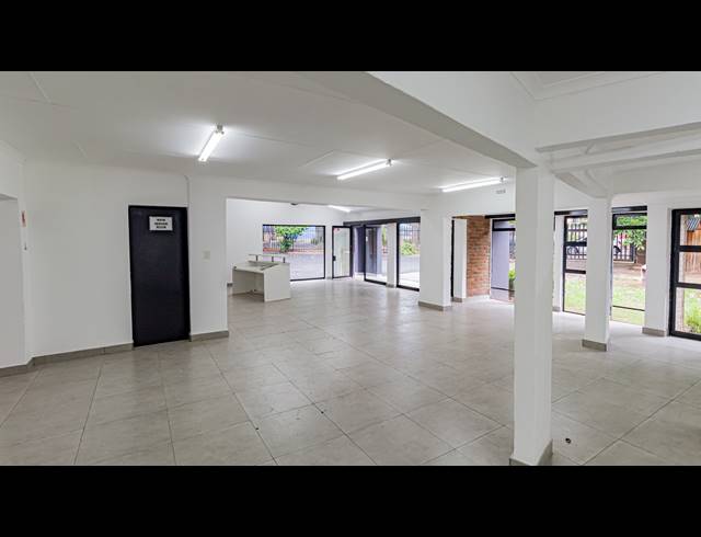 887M² OFFICE FOR SALE IN FERNDALE